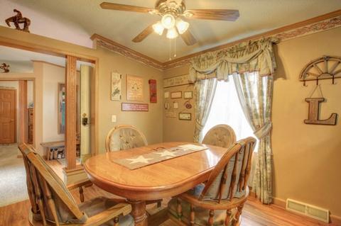 311 E Main St, Allerton, IL 61810 photo 12