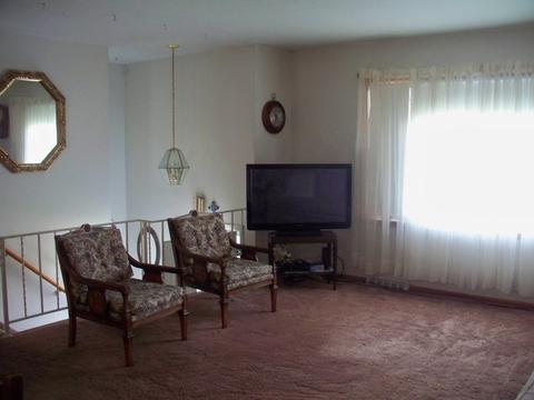 1981 Nottingham Dr, Aurora, IL 60505 photo 3