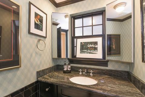 210 E Pearson St #5B, Chicago, IL 60611 photo 12