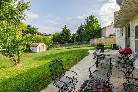 1357 N Lyle Ave, Elgin, IL 60123 photo 12