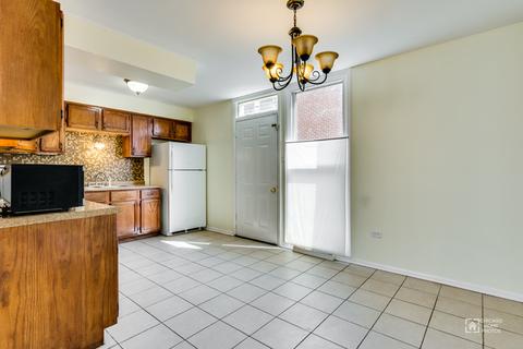 1833 Pine Ct, Des Plaines, IL 60018 photo 4