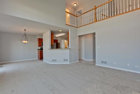 1090 E Danbury Dr, Cary, IL 60013 photo 12