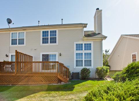 1090 E Danbury Dr, Cary, IL 60013 photo 26