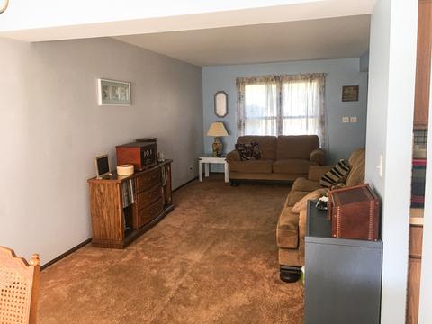 370 S Western Ave, Bartlett, IL 60103 photo 4