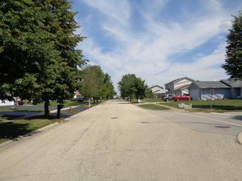 2415 Leckrone Dr, Plainfield, IL 60586 photo 2