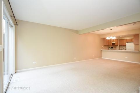 5720 Fieldstone Trl, Mchenry, IL 60050 photo 2