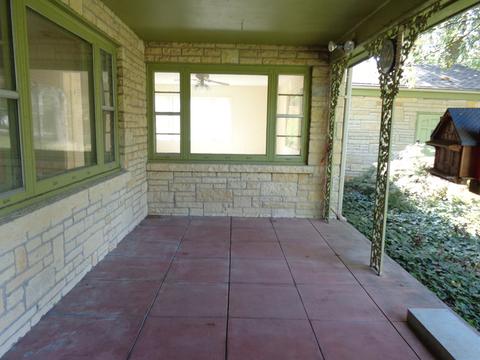 670 S Rutledge Ave, Kankakee, IL 60901 photo 5