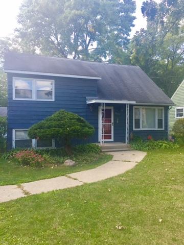 8922 Skyline Dr, Burr Ridge, IL 60527 photo 2