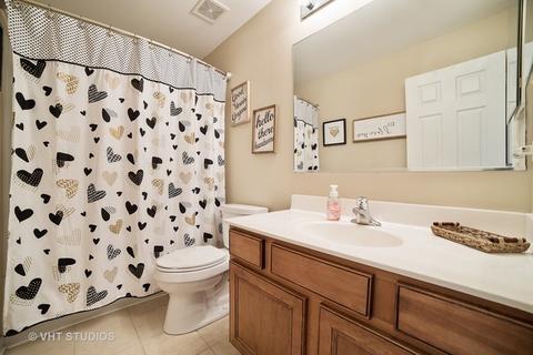 321 Weymouth Ave, Elgin, IL 60124 photo 23