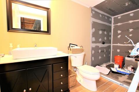 321 Weymouth Ave, Elgin, IL 60124 photo 29