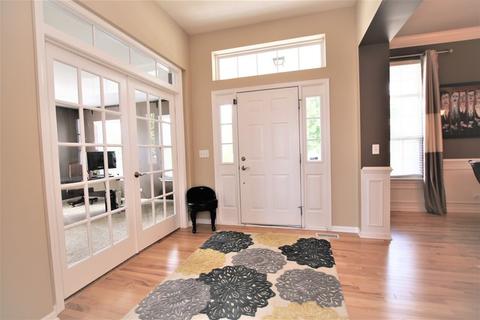 321 Weymouth Ave, Elgin, IL 60124 photo 4
