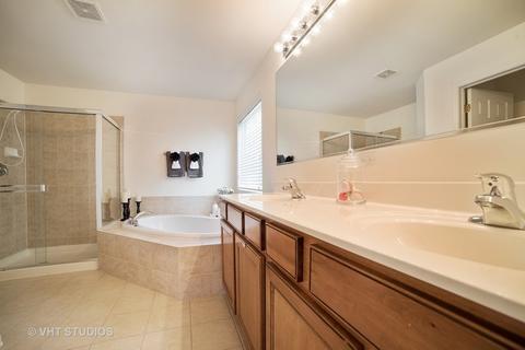 321 Weymouth Ave, Elgin, IL 60124 photo 20