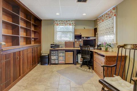 2 Canterbury Ct, Champaign, IL 61821 photo 23