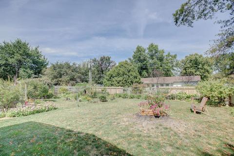 2 Canterbury Ct, Champaign, IL 61821 photo 25