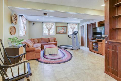 2 Canterbury Ct, Champaign, IL 61821 photo 22