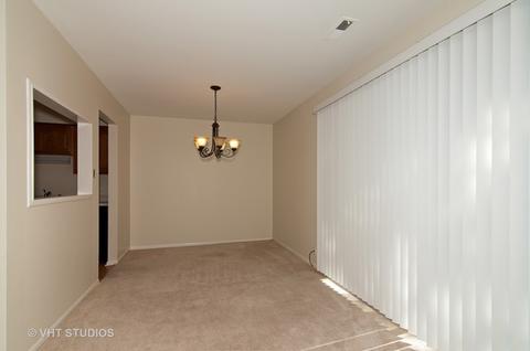 1656 Dover Ct #D, Wheaton, IL 60189 photo 5