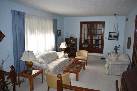 417 Lake Ct, Dixon, IL 61021 photo 7