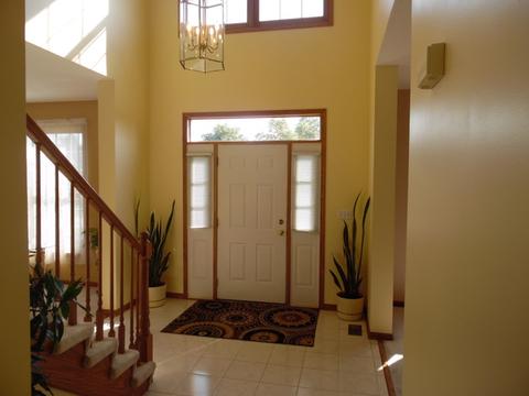 5470 Fox Path Ln, Hoffman Estates, IL 60192 photo 4
