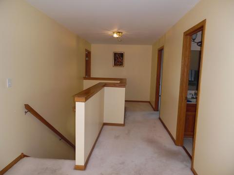 5470 Fox Path Ln, Hoffman Estates, IL 60192 photo 25