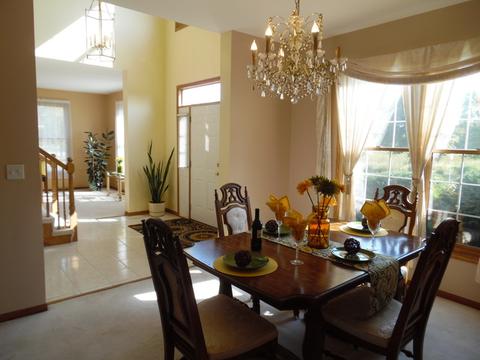 5470 Fox Path Ln, Hoffman Estates, IL 60192 photo 9