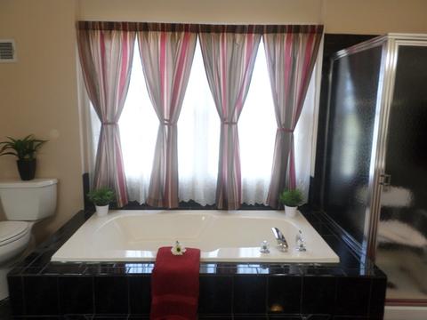 5470 Fox Path Ln, Hoffman Estates, IL 60192 photo 24