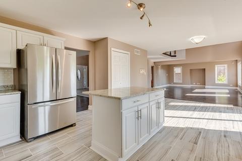 18602 Michael Dr, Hazel Crest, IL 60429 photo 8