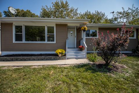36385 Wesley Rd, Ingleside, IL 60041 photo 3