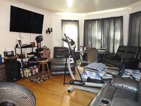 1656 E 83rd Pl, Chicago, IL 60617 photo 4