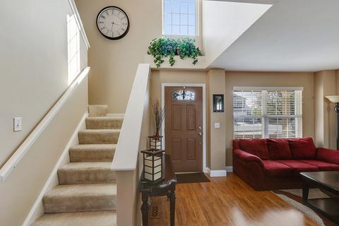 294 Beaumont Ct, Bartlett, IL 60103 photo 3