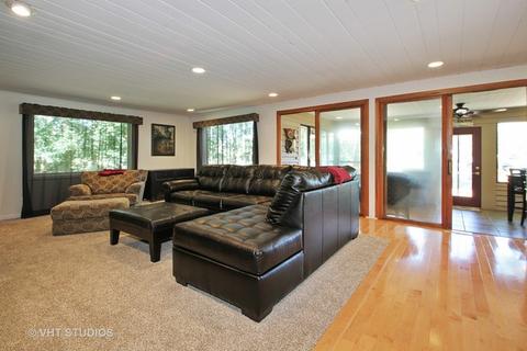 2508 Colby Dr, Mchenry, IL 60050 photo 4