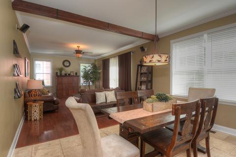 617 Aborn Ave, Elgin, IL 60124 photo 9
