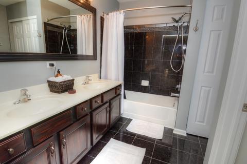 617 Aborn Ave, Elgin, IL 60124 photo 23