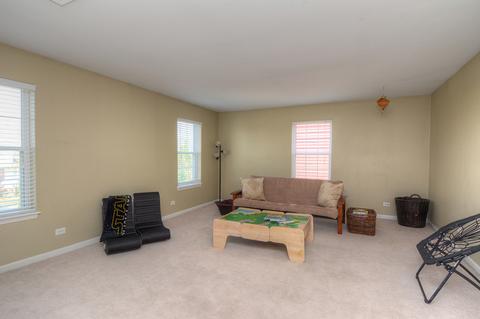 617 Aborn Ave, Elgin, IL 60124 photo 30