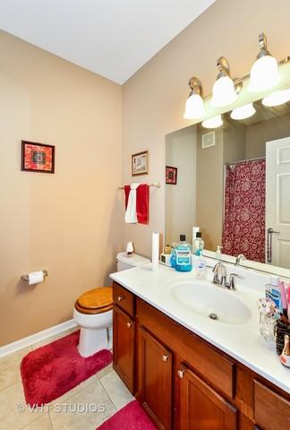 7431 Claridge Dr #A, Bridgeview, IL 60455 photo 8