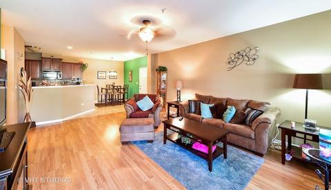 7431 Claridge Dr #A, Bridgeview, IL 60455 photo 2