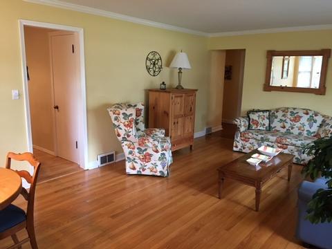 857 Rose Ave, Des Plaines, IL 60016 photo 3