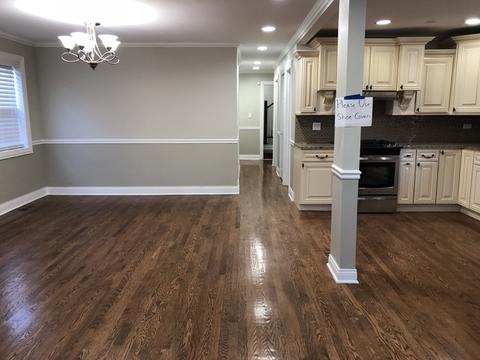 5705 N Mango Ave, Chicago, IL 60646 photo 3