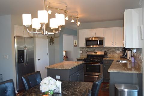 809 Grant Dr, Minooka, IL 60447 photo 4