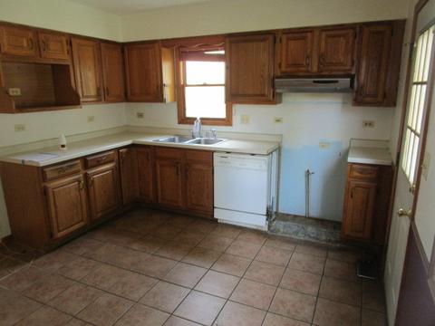 121 N Mclean Blvd, Elgin, IL 60123 photo 11