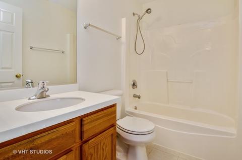 148 Durango Dr, Gilberts, IL 60136 photo 13