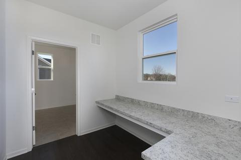 4382 John Milton Rd, Elgin, IL 60124 photo 12