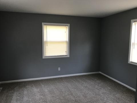 709 Gates St, Aurora, IL 60505 photo 13