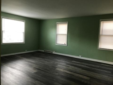 709 Gates St, Aurora, IL 60505 photo 8