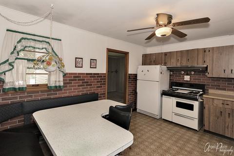 1917 Sunset Ave, Mchenry, IL 60050 photo 4