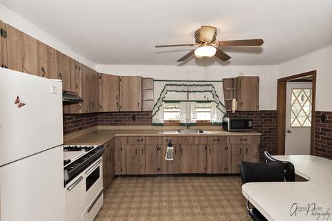 1917 Sunset Ave, Mchenry, IL 60050 photo 8