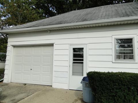403 E 2nd St, Gilman, IL 60938 photo 6