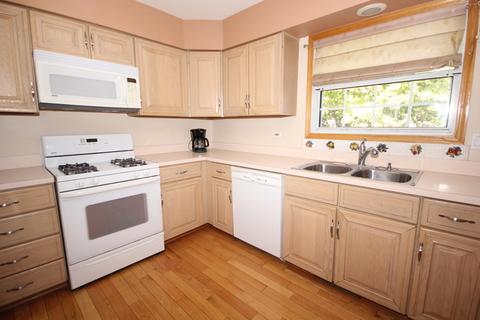986 Georgian Pl, Bartlett, IL 60103 photo 7