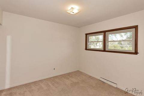 4814 Prairie Ave, Mchenry, IL 60050 photo 13