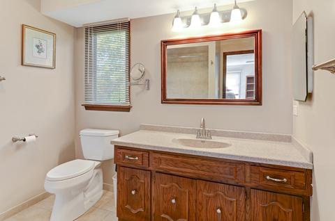 437 Bennacott Ln, Burr Ridge, IL 60527 photo 18