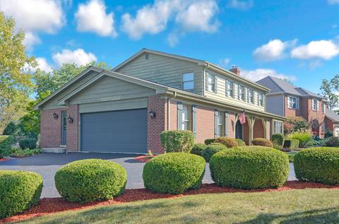 437 Bennacott Ln, Burr Ridge, IL 60527 photo 2